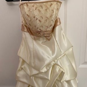 Short strapless dress dance or weddings